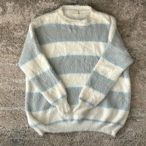 Striped fuzzy sweater. Size M/L.